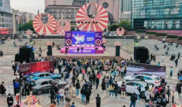 麻豆广场,繁华都市中的时尚购物天堂