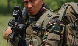 特种兵之火凤电视剧,铁血铸就凤凰涅槃