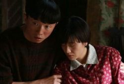 二哥 电视剧,兄弟情深，共度风雨