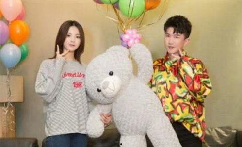 娱乐圈扒爷写吃瓜,明星幕后吃瓜大事件